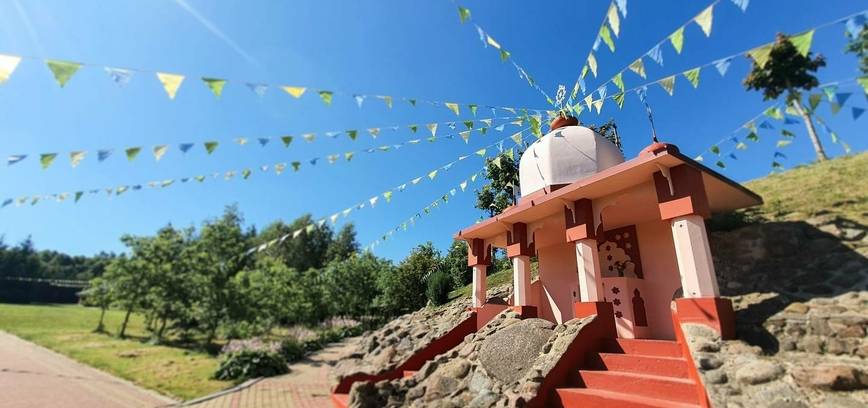 NEMOKAMAS RENGINYS TIK MERGINOMS | Paauglystės vibracijos